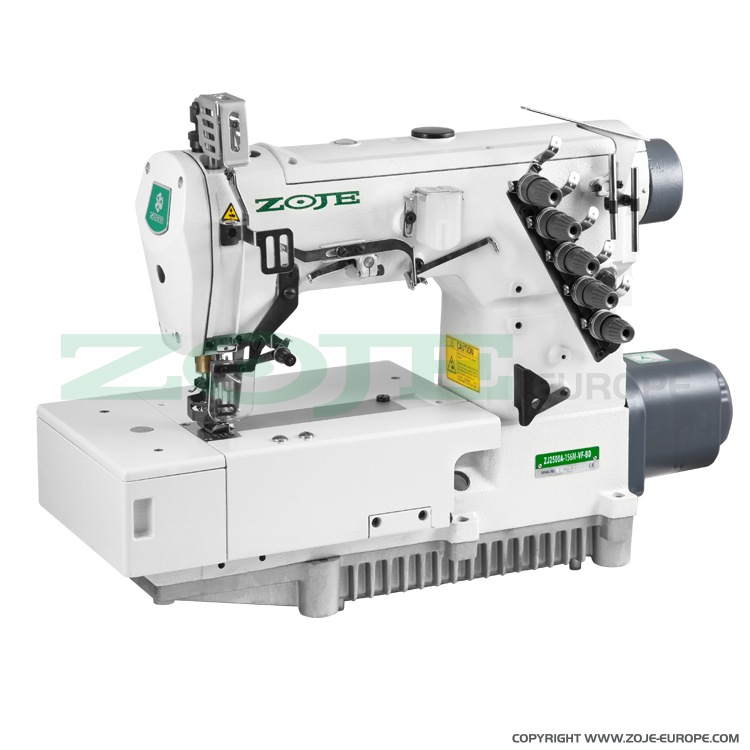 ZOJE ZJ2500A-156M-BD SET - Interlok (kapówka) 3-igłowy o płaskim łożu z wbudowanym silnikiem AC Servo i pozycjonowaniem igieł - maszyna do szycia kompletna - 1 Interlok (kapówka) 3-igłowy o płaskim łożu z wbudowanym silnikiem AC Servo i pozycjonowaniem igieł - maszyna do szycia kompletna