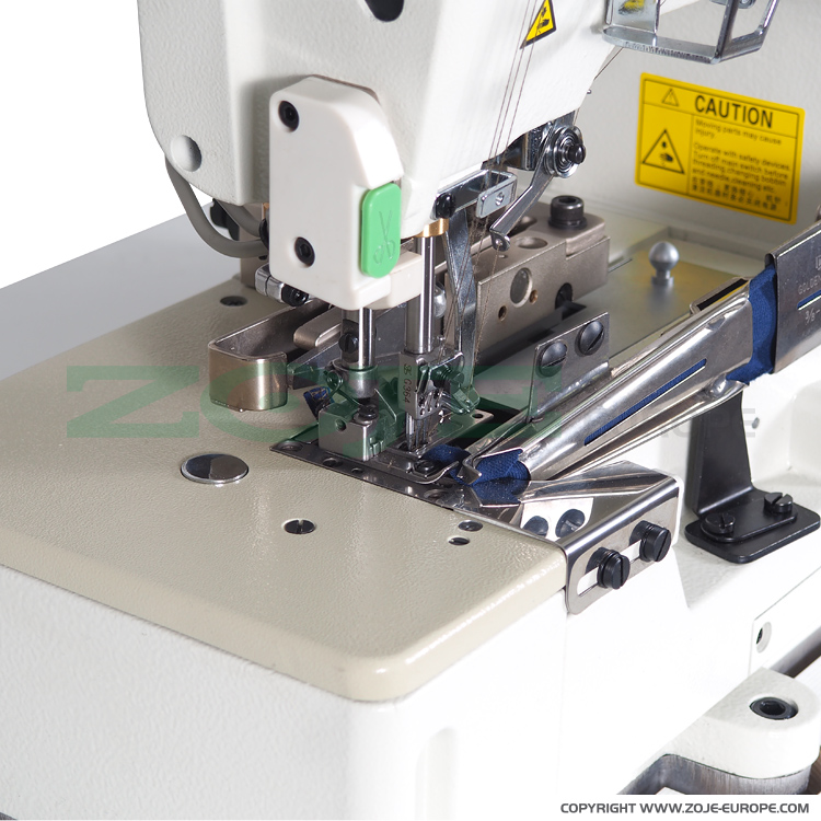 ZOJE ZJW562A-2-BD (6.4mm) + W500PTK SET - Interlok (kapówka) 3-igłowy do lamowania z automatyką obcinania lamówki W500PTK, o płaskim łożu z pozycjonowaniem igieł - maszyna do szycia kompletna - 3 Interlok (kapówka) 3-igłowy do lamowania z automatyką obcinania lamówki W500PTK, o płaskim łożu z pozycjonowaniem igieł - maszyna do szycia kompletna
